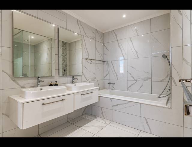 4 BEDROOM PENTHOUSE FOR SALE IN MORNINGSIDE